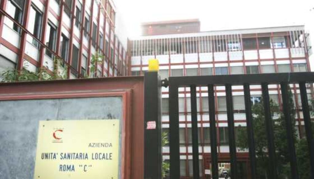 Rubavano nella Asl di San Giovanni