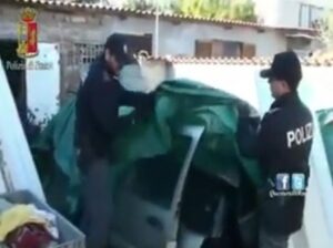 Scoperto supermercato di auto rubate tra Roma e Pomezia