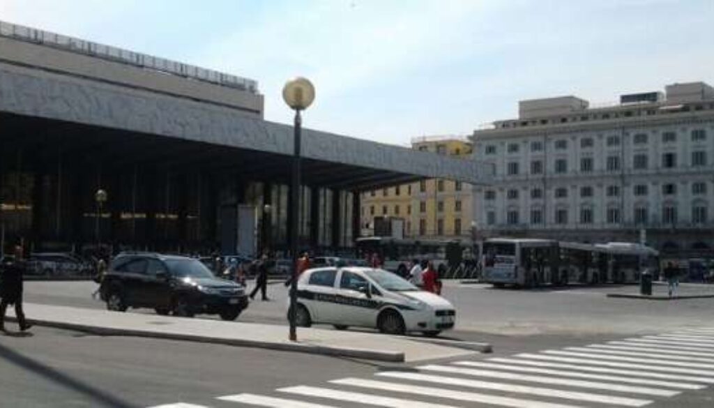 Spaccio in coppia vicino alla Stazione Termini