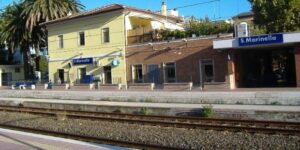 Operaio investito e ucciso da un treno alla stazione di Santa Marinella