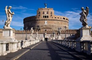 Drone sorvola Castel Sant'Angelo