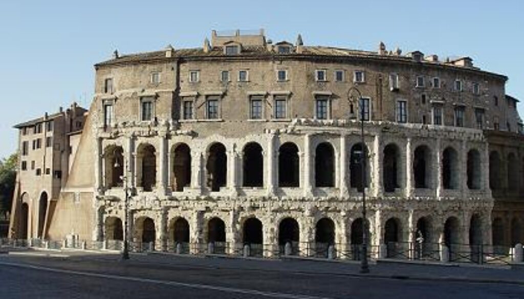 Furti a Termini, via del Tritone e Teatro Marcello