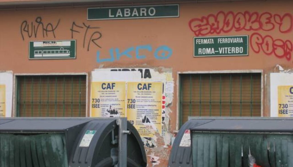Malore per un passeggero alla stazione di Labaro