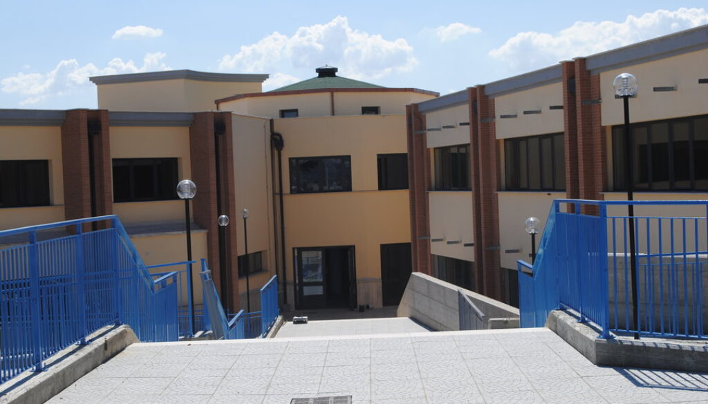 rsz_nuovo_plesso_scuola_pirandello_5 rsz_nuovo_plesso_scuola_pirandello_5