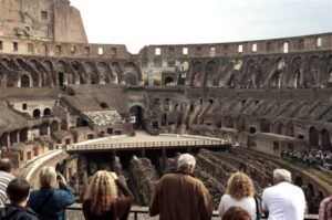 Colosseo-dallinterno Colosseo-dallinterno