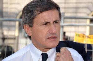 Gianni Alemanno assolto dall'accusa di abuso d'ufficio per false licenze NCC. Secondo il Gup Paola Della Monica il fatto non sussiste