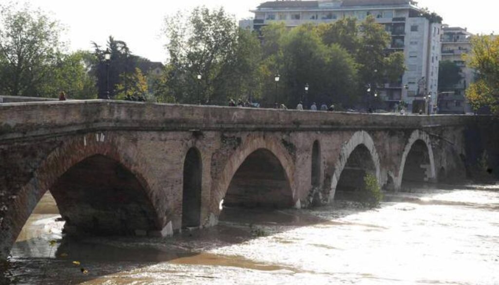 Allerta Tevere e Aniene