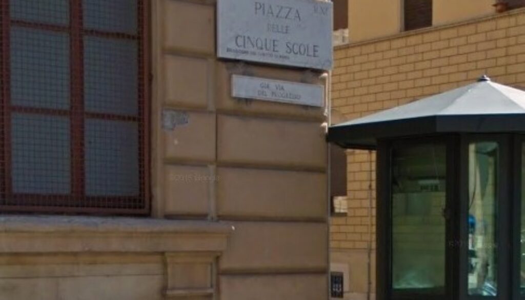 piazza 5 scole
