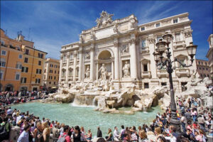 2 vigili a Fontana di Trevi