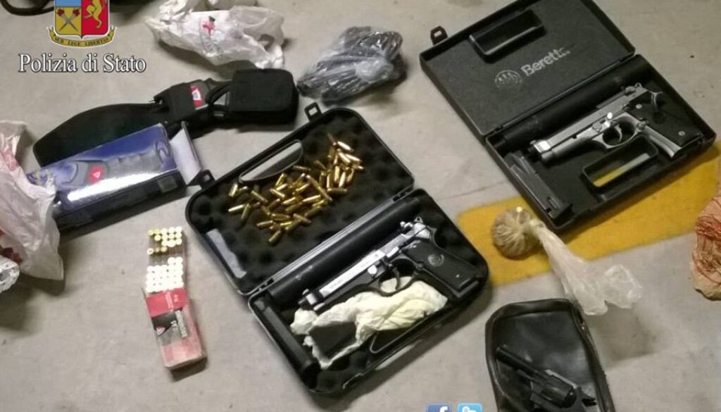 Armi e munizioni in un garage ai Parioli