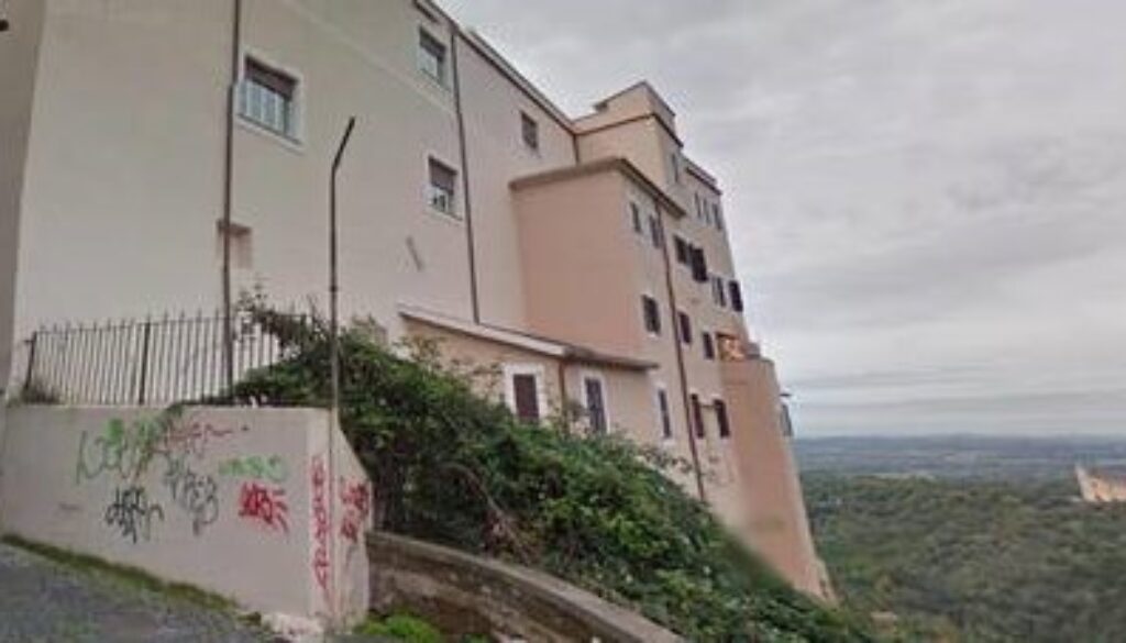 Suora di clausura suicida a Tivoli