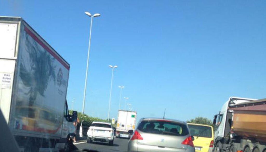 rsz_via_aurelia_chiusa_per_incidente