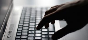 truffe onlinTruffe online, sgominata banda dopo denuncia al commissariato di Villalba di Guidonia