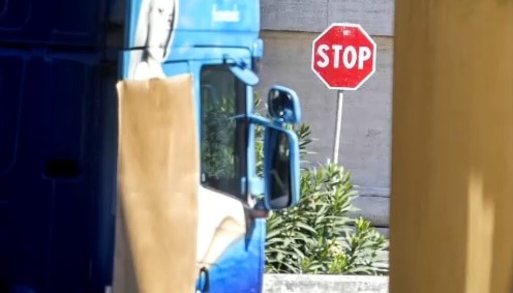 Camion troppo osé