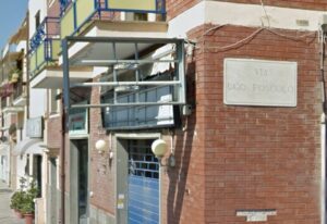 Investe una 15 enne a Civitavecchia