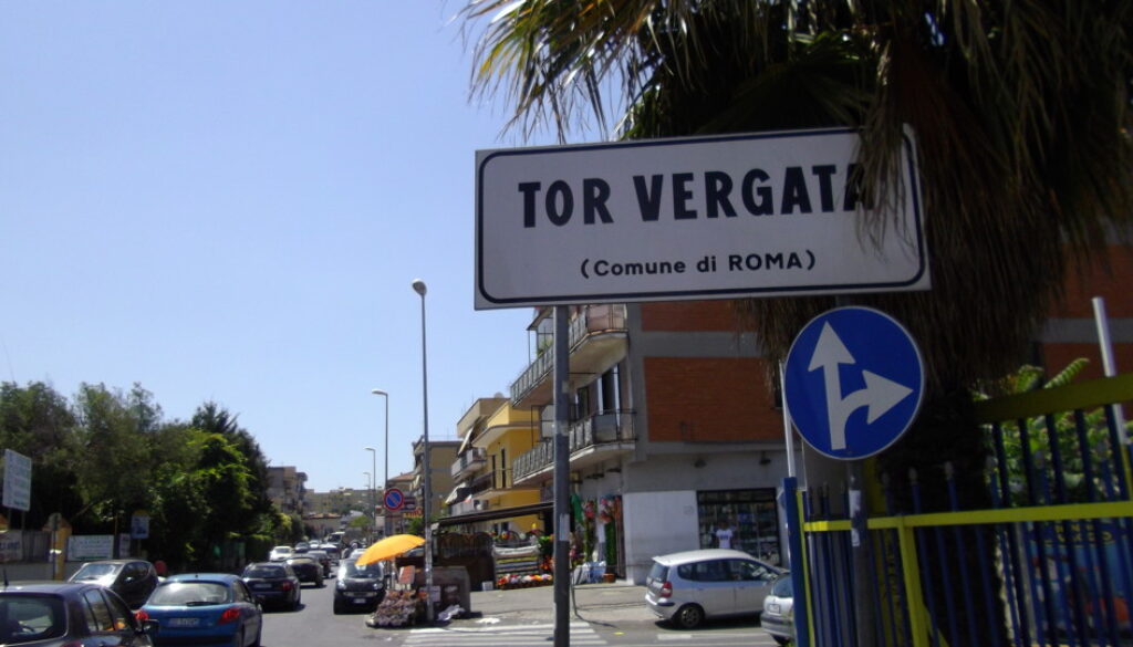 Minaccia autista con un coltello a Tor Vergata