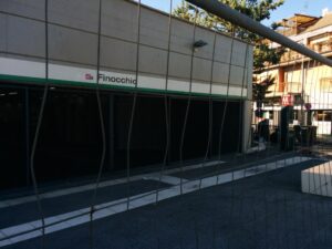 Pacco sospetto alla stazione Finocchio Pacco sospetto alla stazione Finocchio