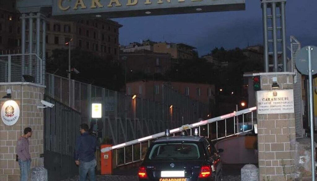 Rapinò e sequestrò un 93 enne a Frascati