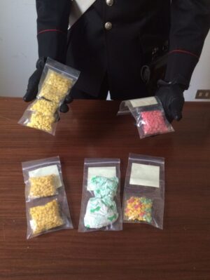 Si imbarcano a Ciampino con 1200 pasticche