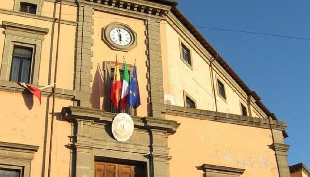 Tangenti per costruire un supermercato a Marino