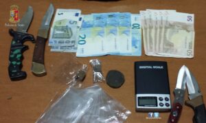 Appuntamenti al bar per spacciare hashish Appuntamenti al bar per spacciare hashish