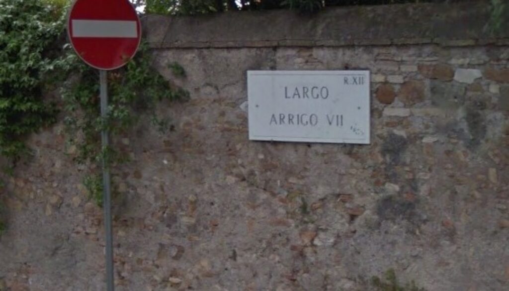Ladri d'auto al Circo Massimo