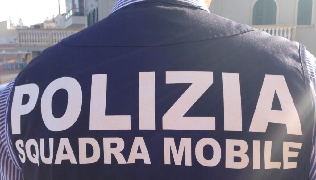 polizia-squadra-mobile-1