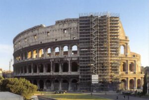 1280313610815_Restauro_prospetto_Colosseo_Anni_90