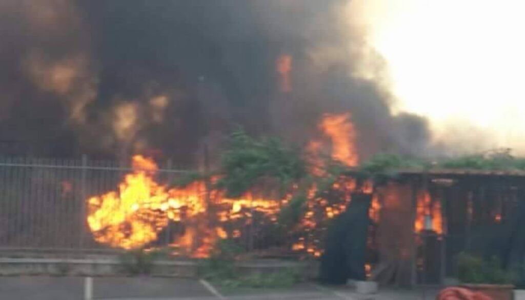 Incendi Municipio XI