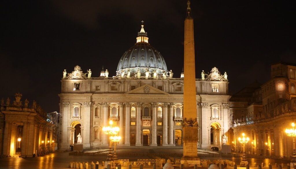 basilica_di_san_pietro_notte