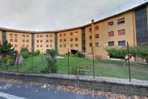 case popolari albano-2