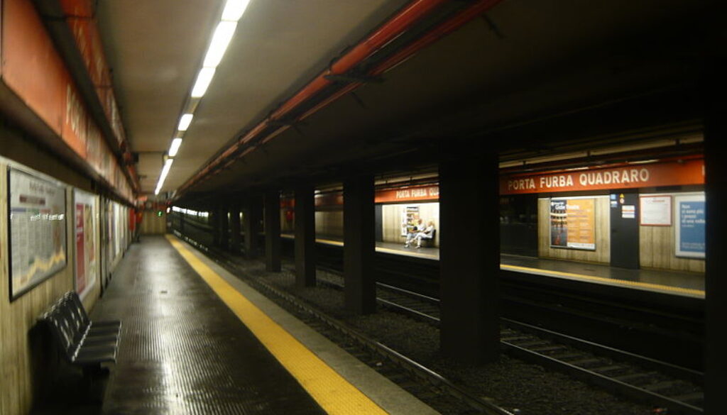 800px-portafurba-quadraro_inside