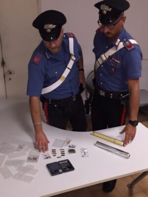 eur-la-droga-sequestrata-dai-carabinieri