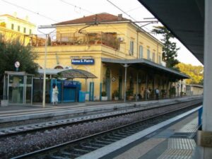investito-da-un-treno-alla-stazione-di-roma-san-pietro