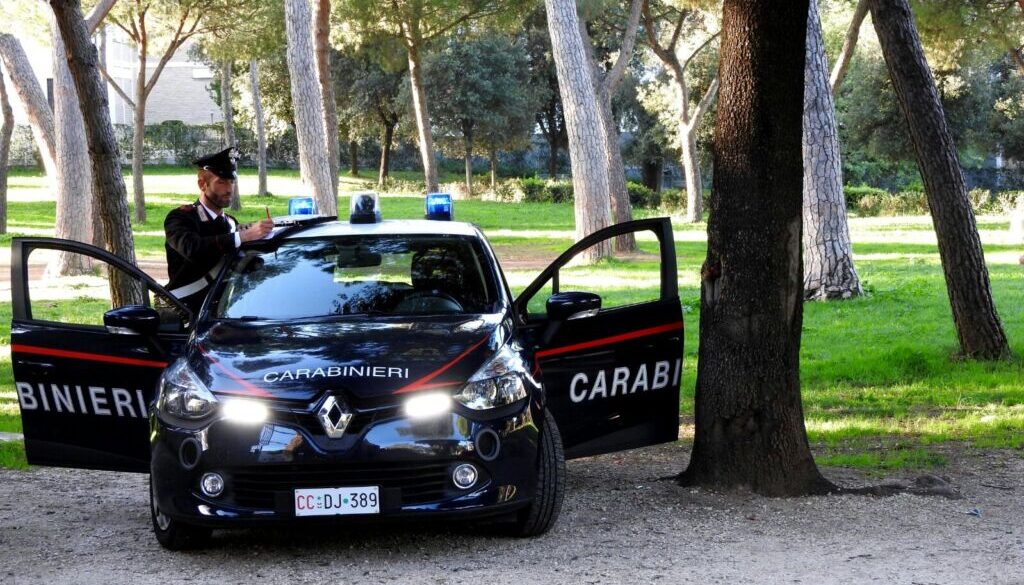 san-pietro-lintervento-dei-carabinieri-a-villa-carpegna-1