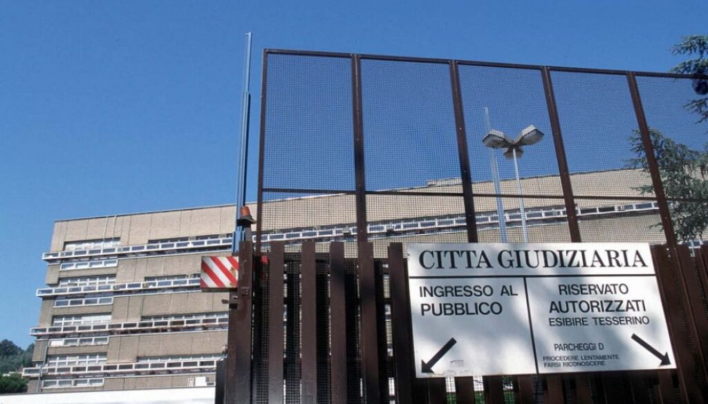 l43-tribunale-roma-citta-130626141316_big