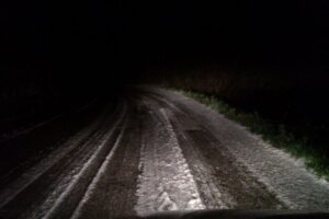 Palestrina, ghiaccio e neve bloccano 20 auto sulla Sp26b. Intervengono i Vigili del Fuoco