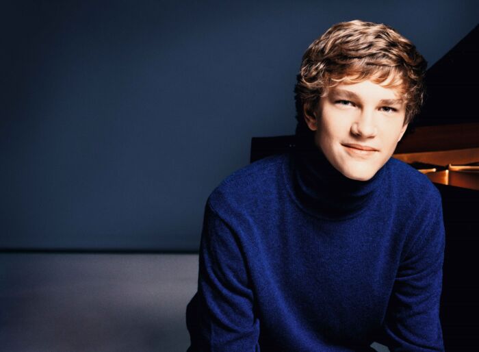 JLisiecki_Photo_Credit_Mathias_Bothor_1