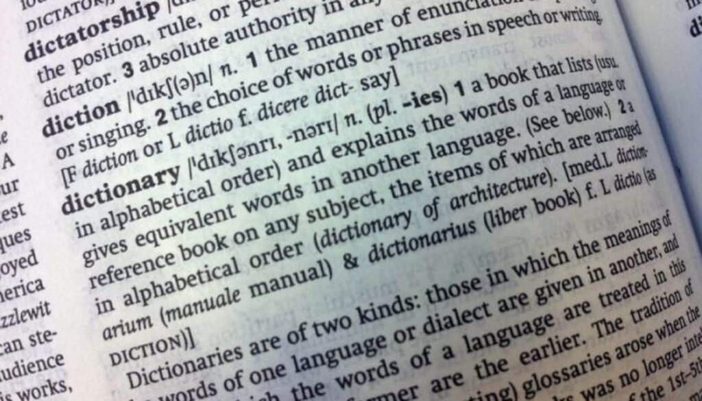 dizionario.jpg dizionario.jpg