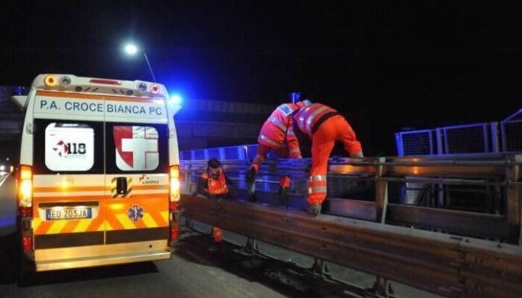 1511964189_ambulanza.jpg 1511964189_ambulanza.jpg