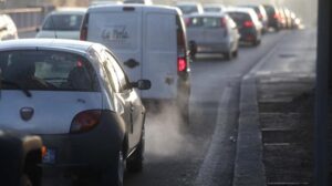 smog automobili macchine