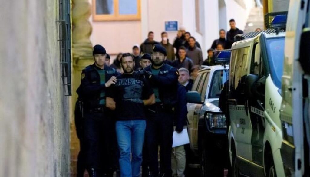 15137694856076.jpg 15137694856076.jpg