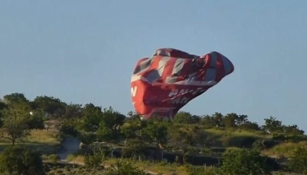 mongolfiera.jpg mongolfiera.jpg