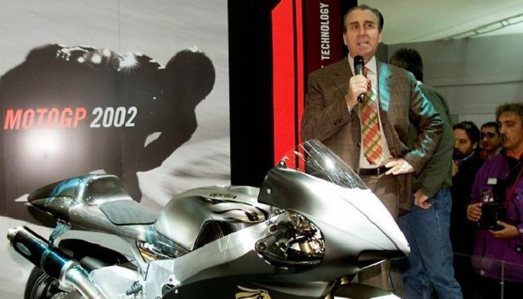 C_29_articolo_1202376_upiImgLancioOriz.jpg
