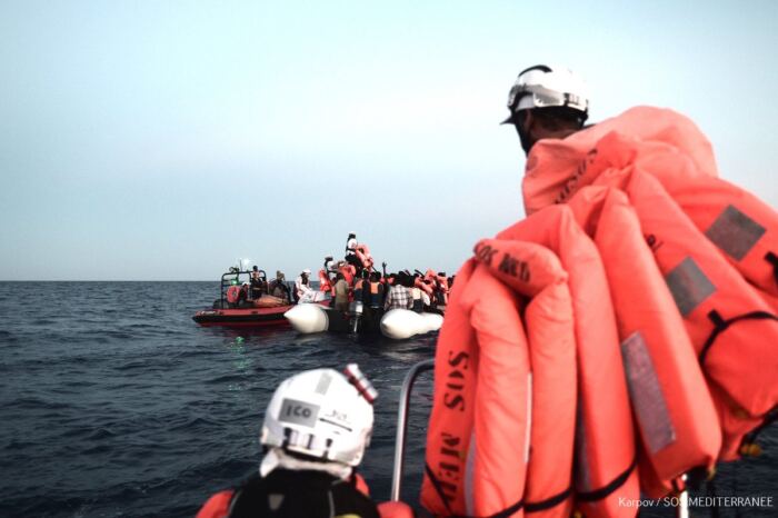 migranti_medici-senza-frontiere2.jpeg