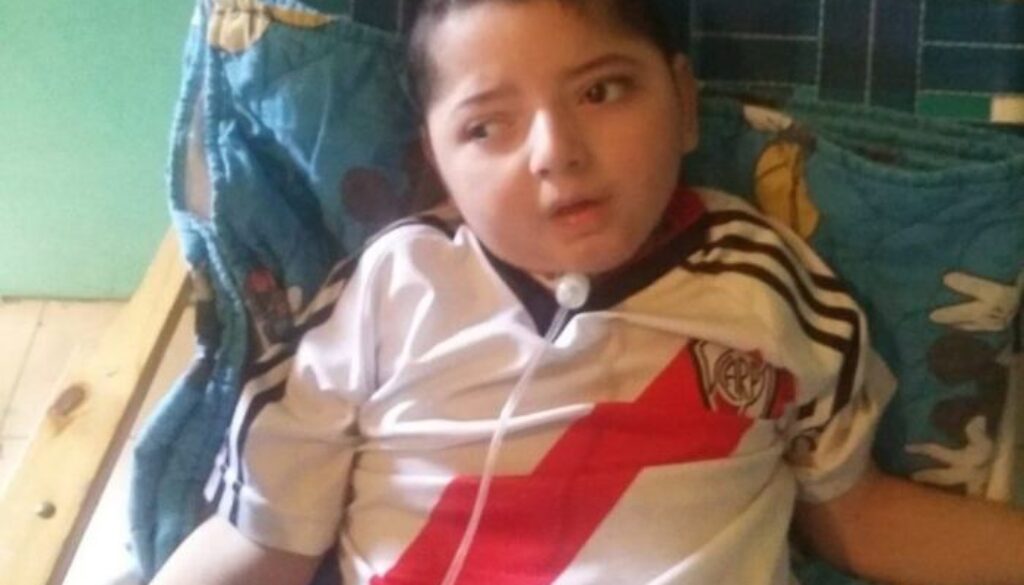 valentino_bimbo_malato_paralisi_cerebrale_morto_elettricita_staccata_26124910.jpg valentino_bimbo_malato_paralisi_cerebrale_morto_elettricita_staccata_26124910.jpg