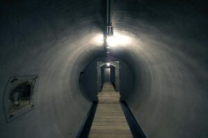 3838381_1427_bunker_mussolini
