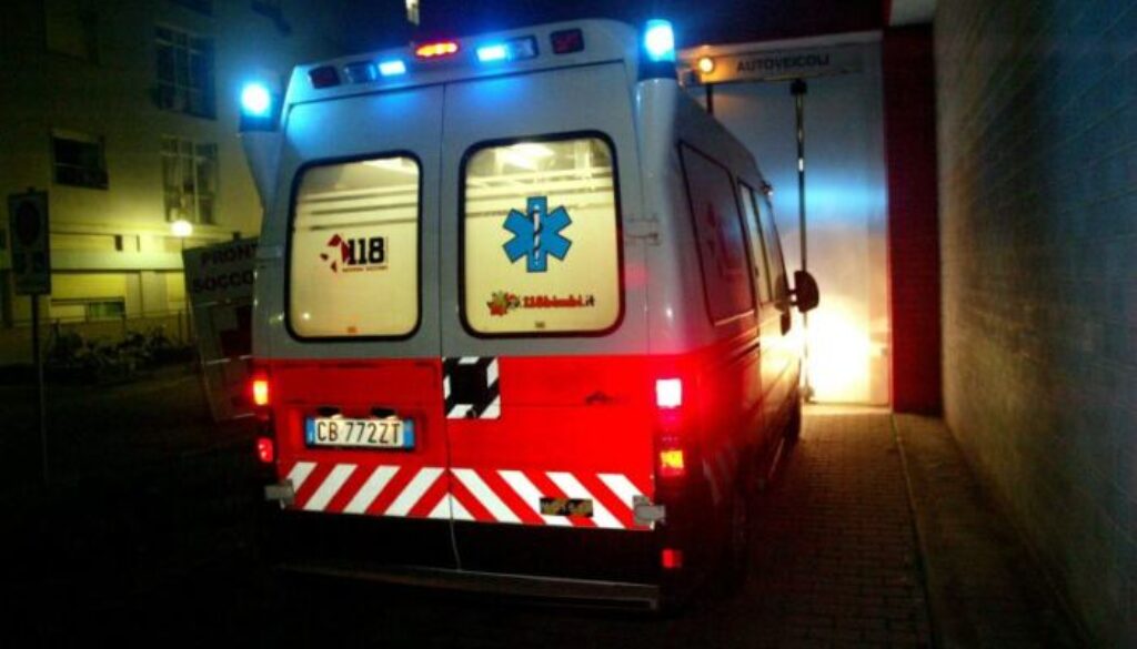 ambulanza_soccorsi.jpg