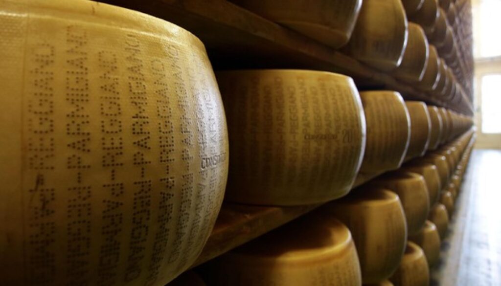 parmigiano.jpg parmigiano.jpg
