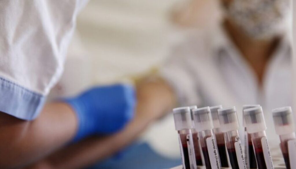 in-emilia-romagna-test-sierologici-gratuiti-in-farmacia-per-gli-studenti-e-le-loro-famiglie